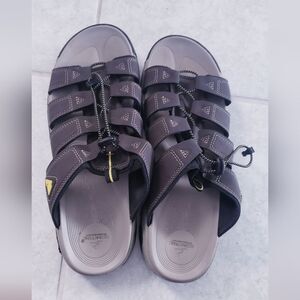 Ozark Trail Fisherman Men’s Brown Sandals 12